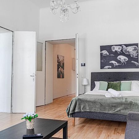 Modern 2Br Apt. Perfect For Long And Short Stays Viena Exterior foto