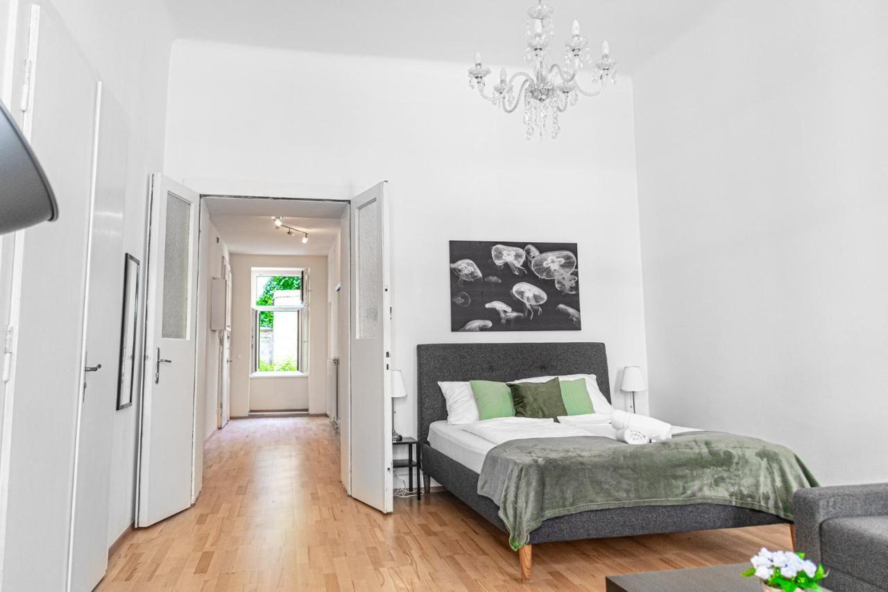Modern 2Br Apt. Perfect For Long And Short Stays Viena Exterior foto