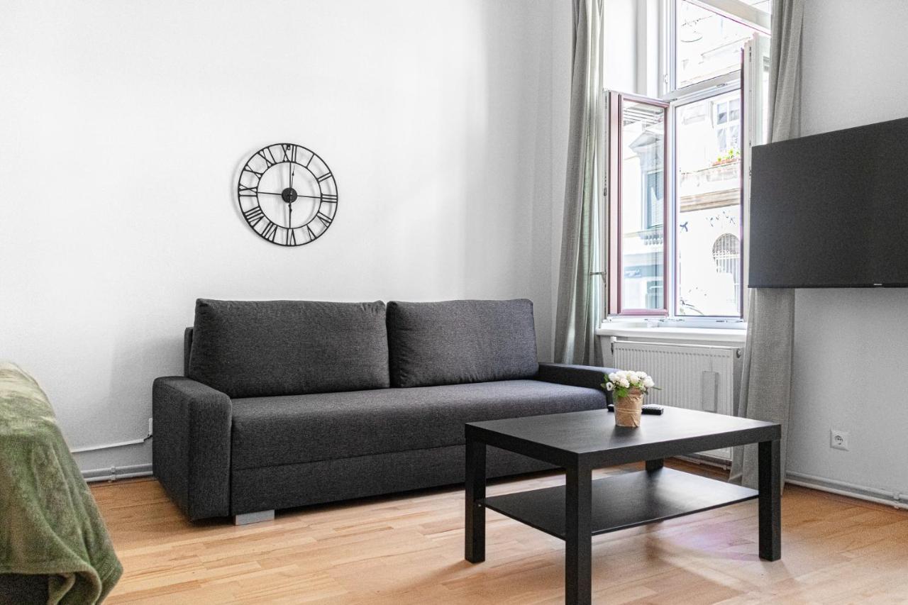 Modern 2Br Apt. Perfect For Long And Short Stays Viena Exterior foto